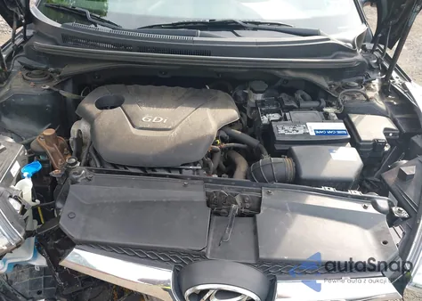 2016 Hyundai Veloster z USA, uszkodzony, nr VIN KMHTC6ADXGU252572